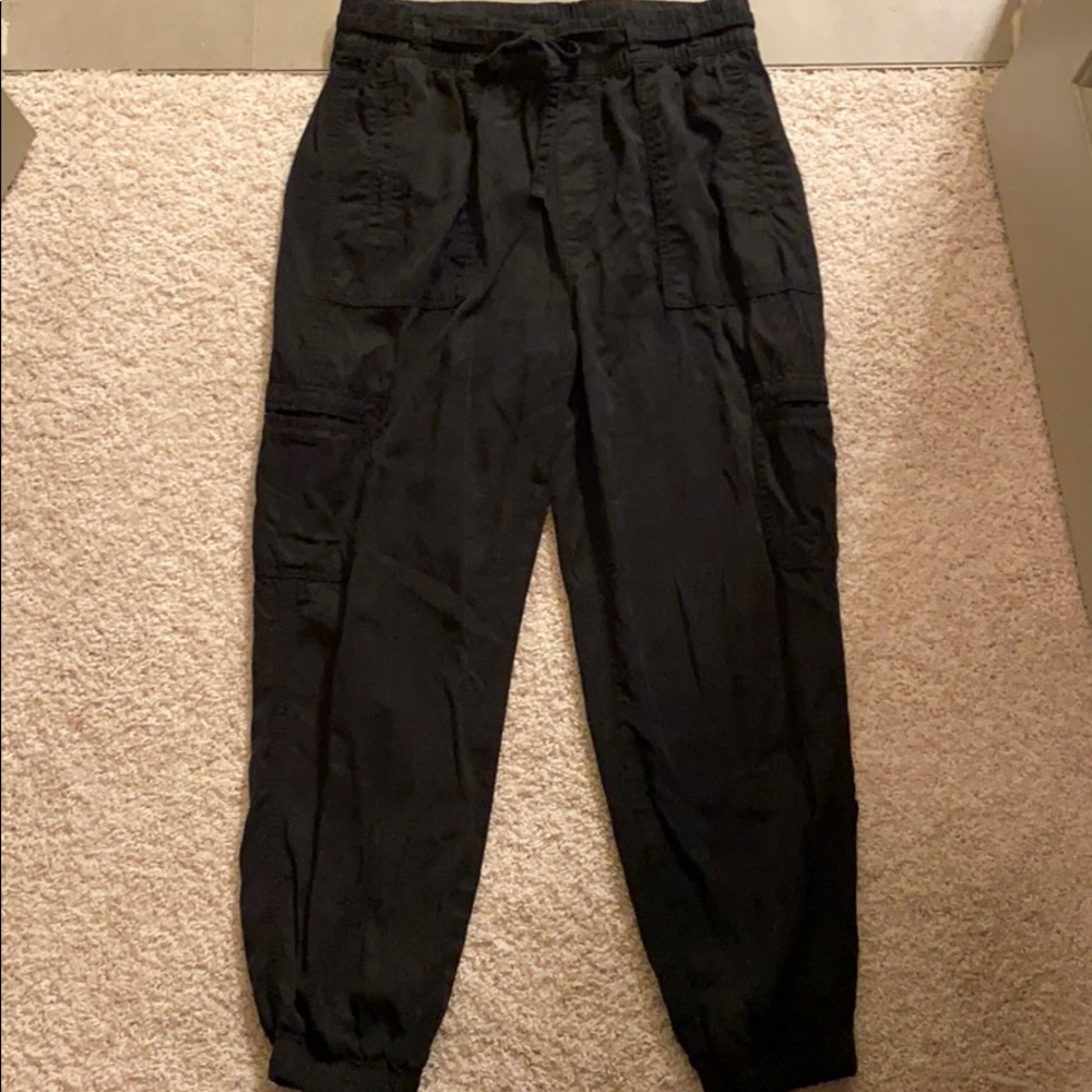 American Eagle Black Cargo Pants